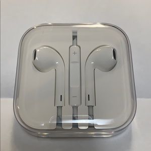 New Apple Earpods - 3.5mm connector